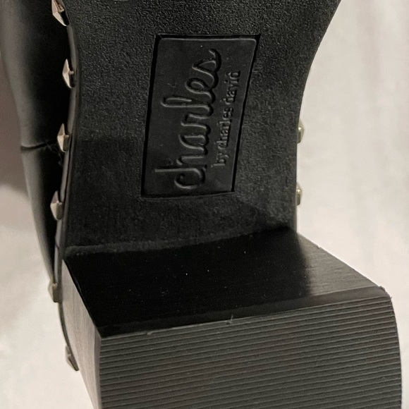 Charles by Charles David boots - Picture 3 of 4